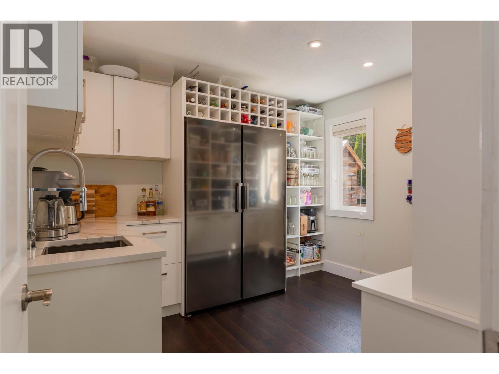 3410 Windsor Place, Castlegar