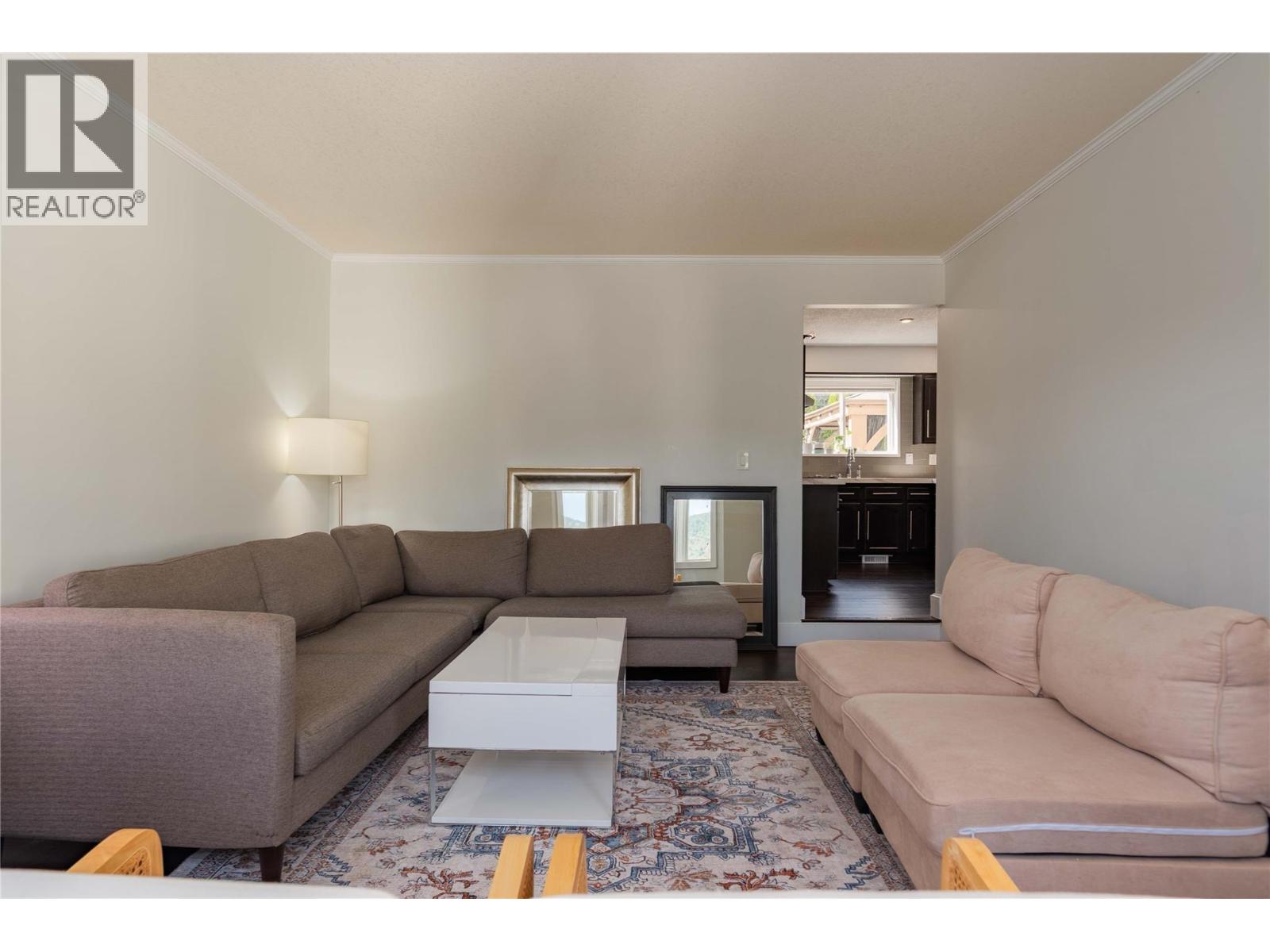 3410 Windsor Place, Castlegar