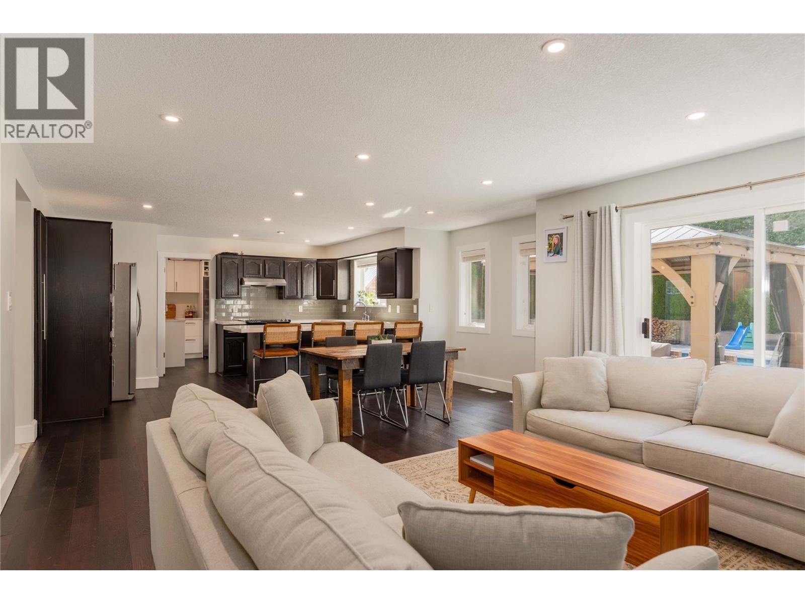 3410 Windsor Place, Castlegar