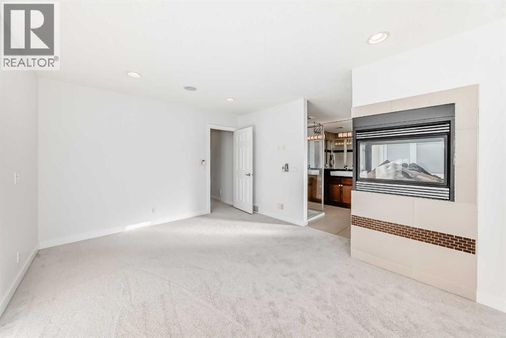 Single Family House for Sale in  Parkhill Street SW Parkhill Calgary 