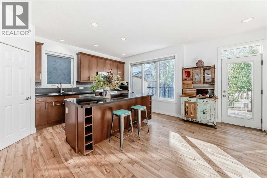 Single Family House for Sale in  Parkhill Street SW Parkhill Calgary 