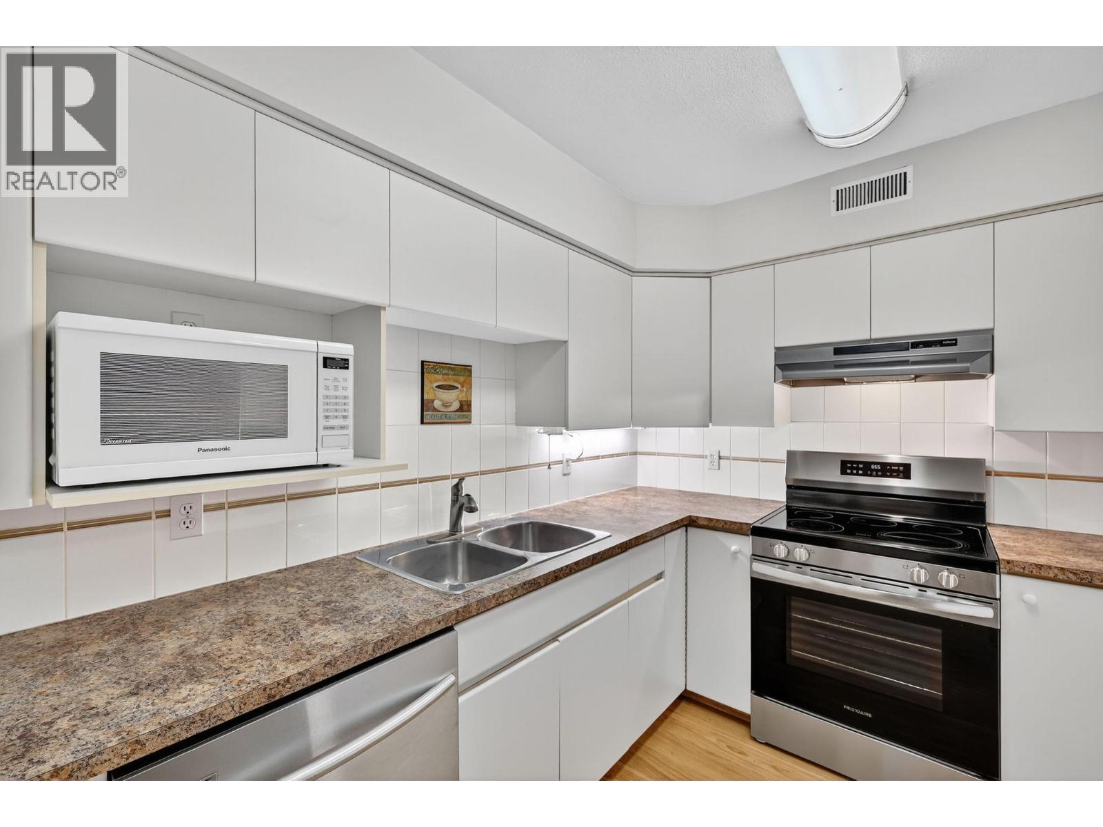 102 2350 Stillingfleet Road, Kelowna