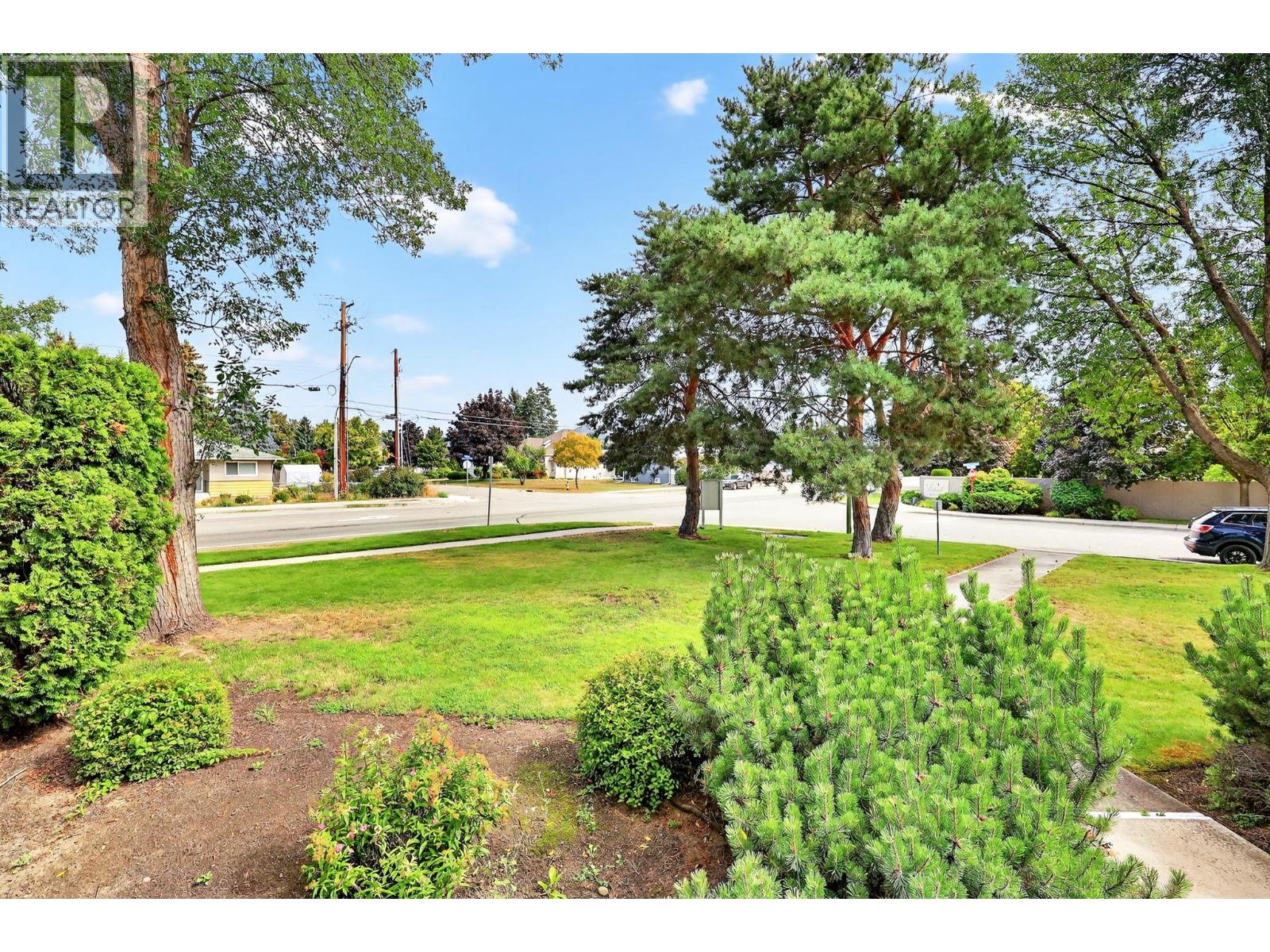 102 2350 Stillingfleet Road, Kelowna