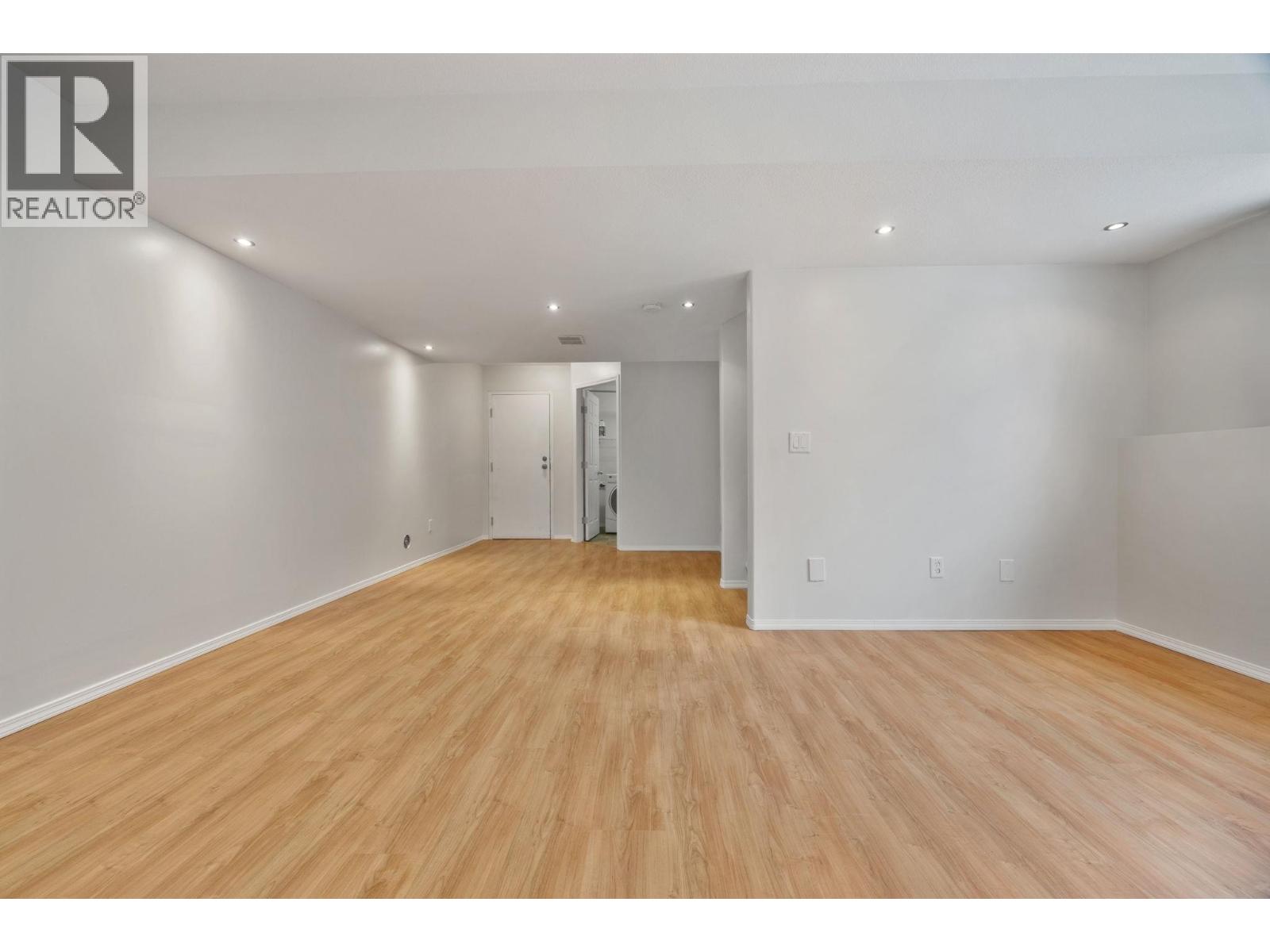 107 5460 Clements Crescent, Peachland