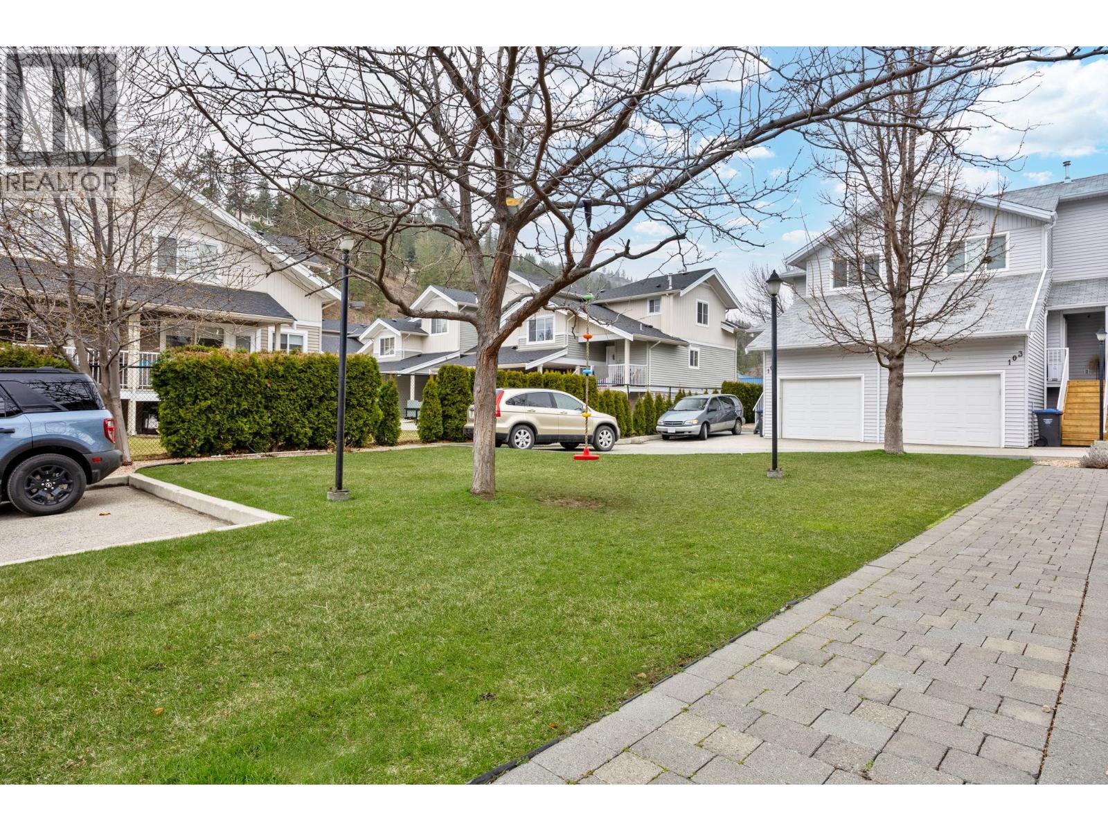 107 5460 Clements Crescent, Peachland