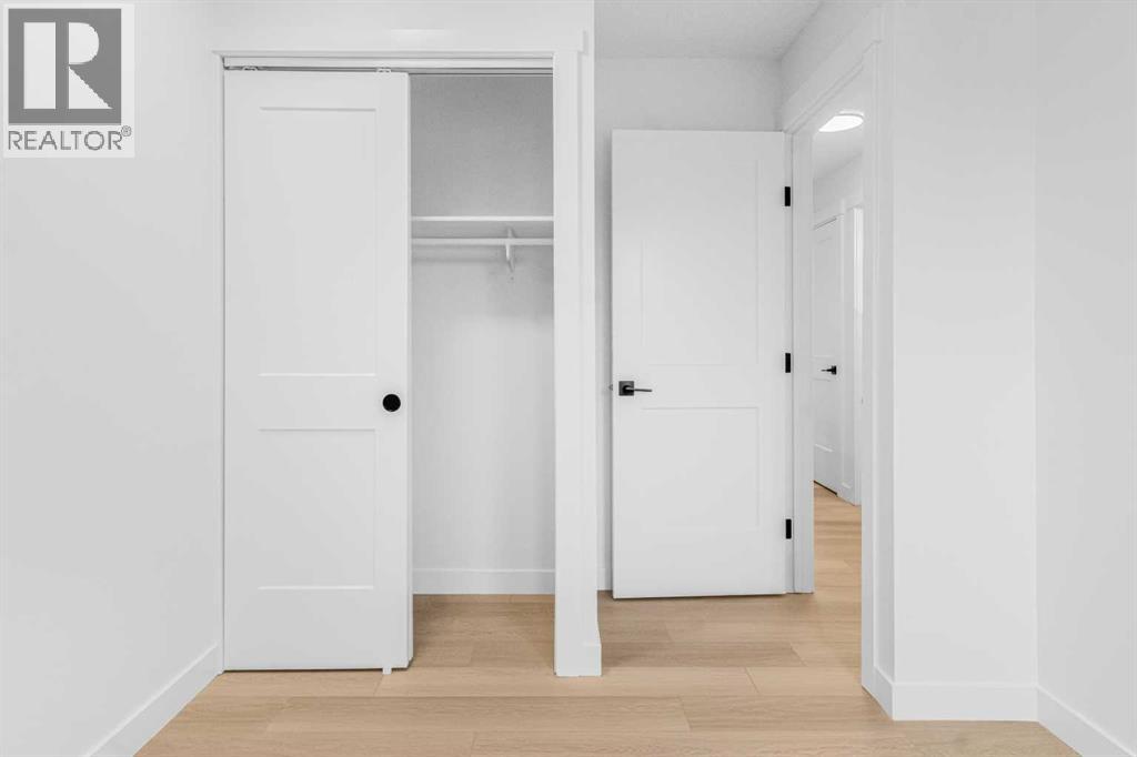 Single Family House for Sale in   Erin Grove Close SE Erin Woods Calgary 