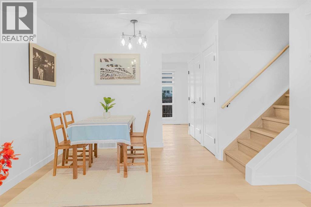 Single Family House for Sale in   Erin Grove Close SE Erin Woods Calgary 