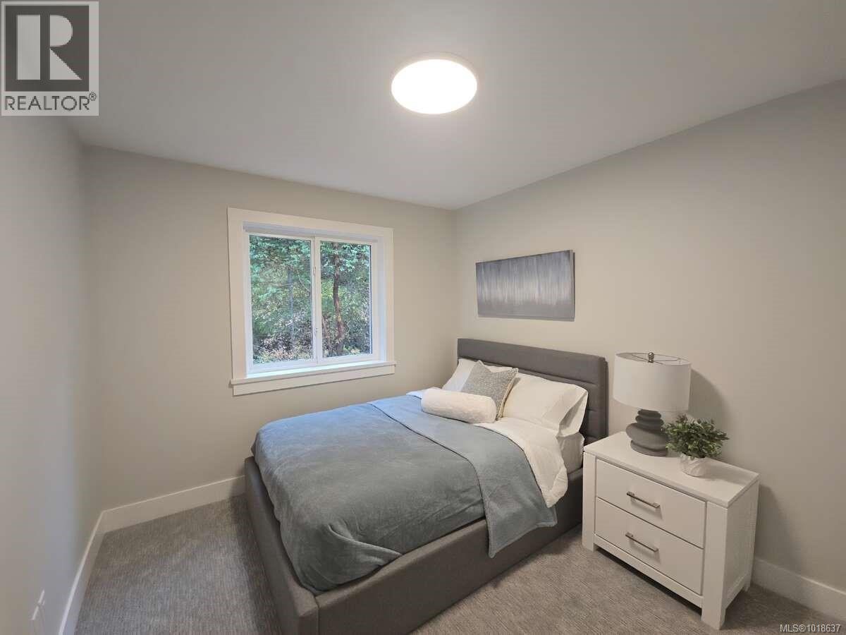 493 Delora Dr, Colwood