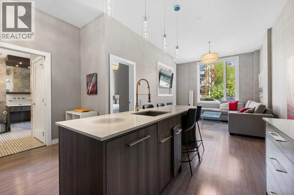 Single Family House for Sale in    Street NW West Hillhurst Calgary 