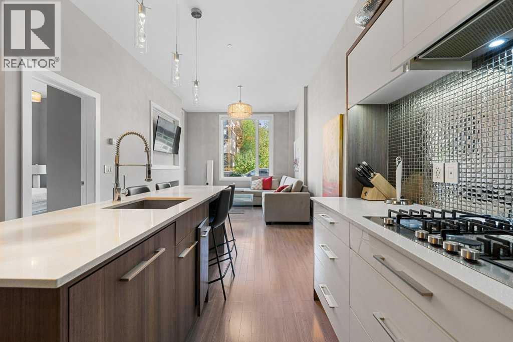 Single Family House for Sale in    Street NW West Hillhurst Calgary 