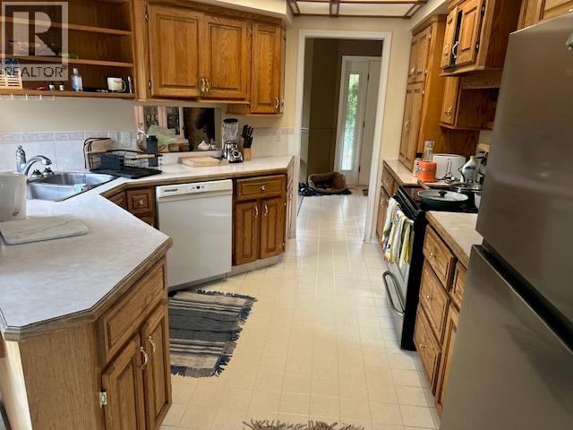 3599 Lakeshore Road Lot# A - 8