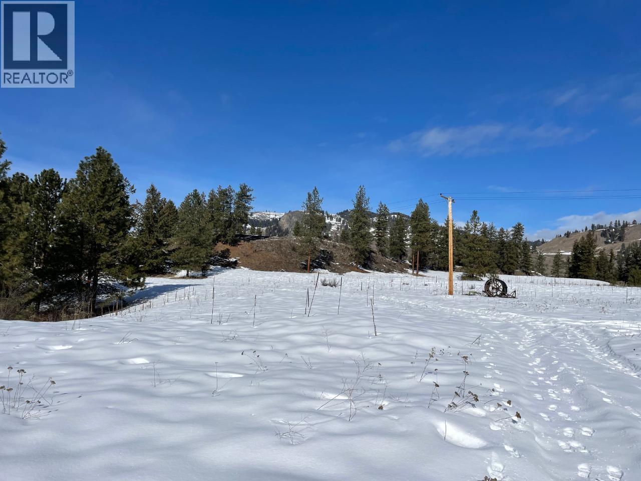  3352 3 Highway, Rock Creek