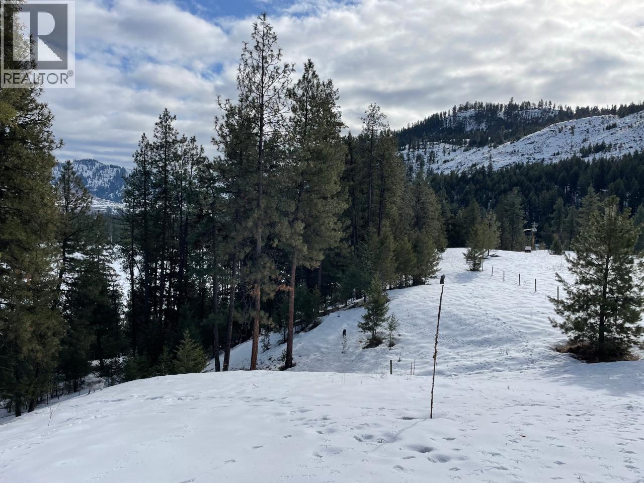  3352 3 Highway, Rock Creek