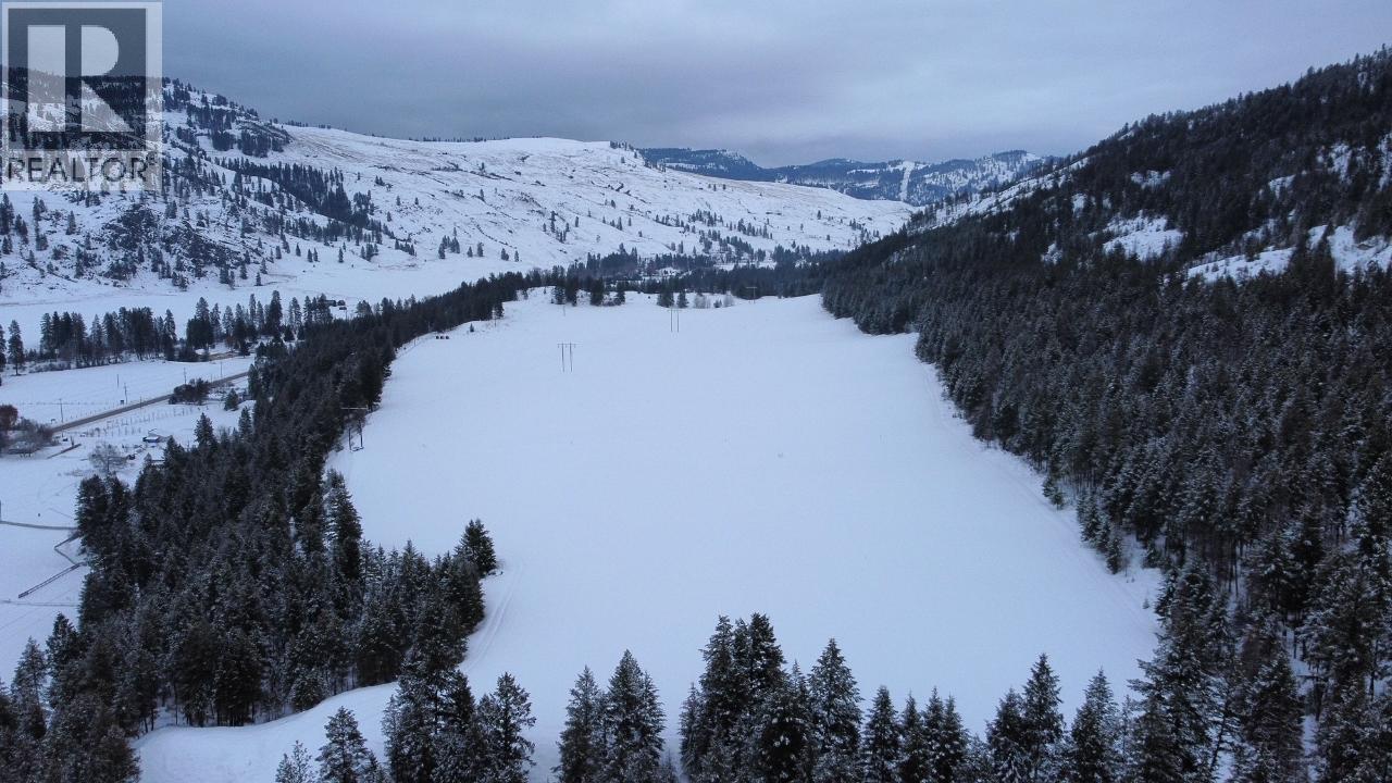  3352 3 Highway, Rock Creek