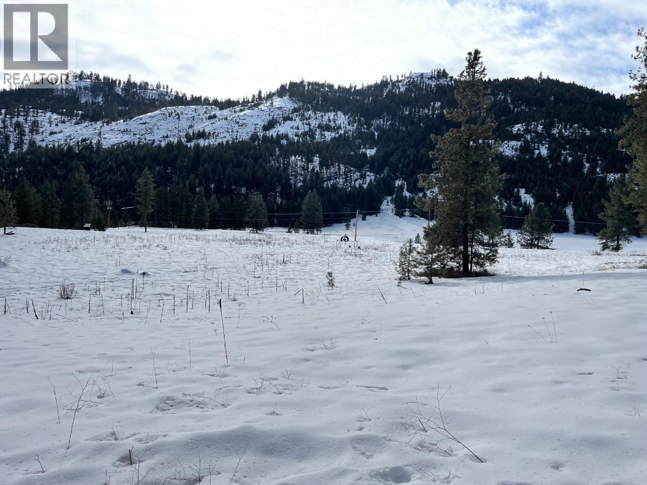  3352 3 Highway, Rock Creek