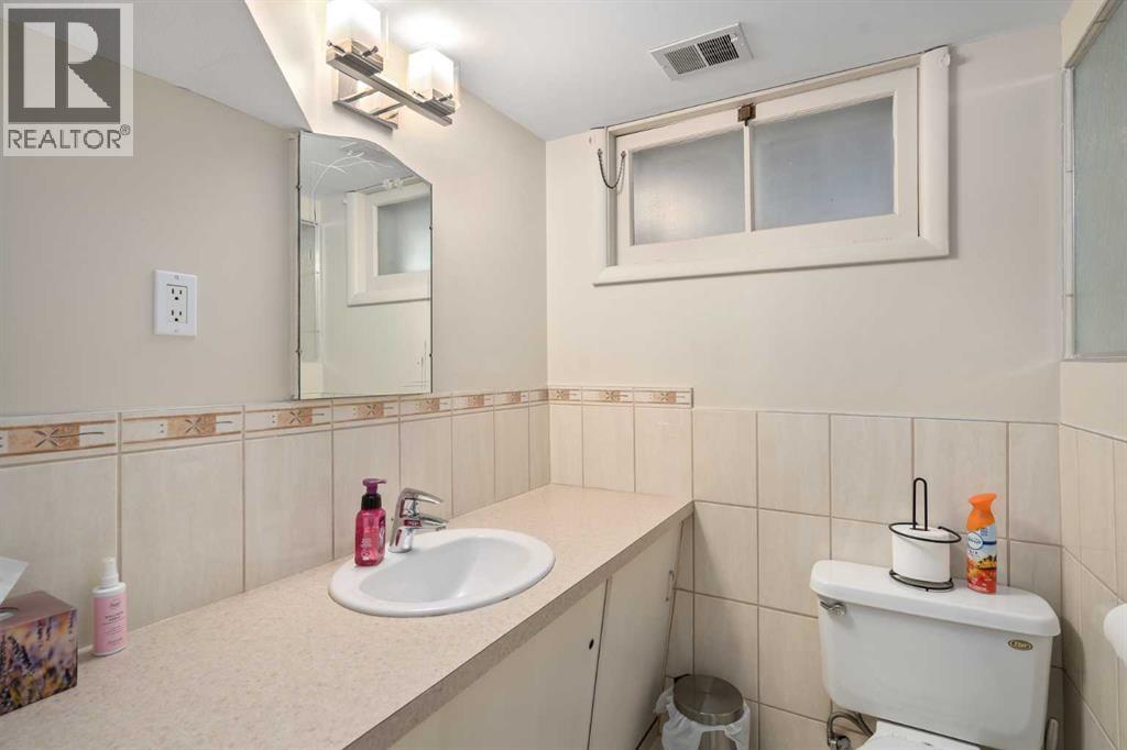 Single Family House Bungalow for Sale in   Street SW Scarboro/Sunalta West Calgary 