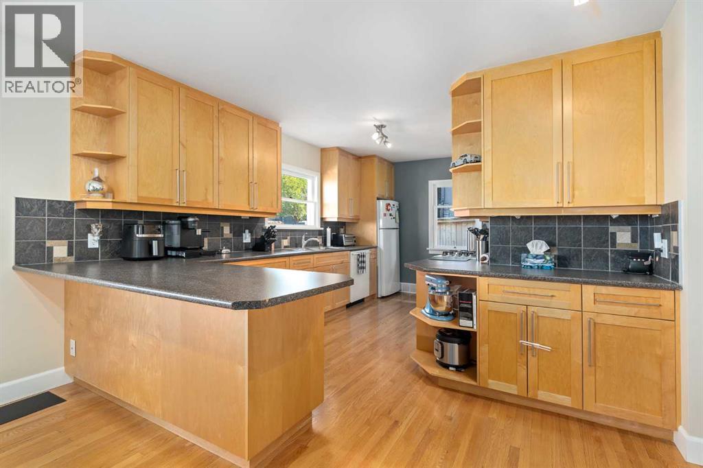 Single Family House Bungalow for Sale in   Street SW Scarboro/Sunalta West Calgary 