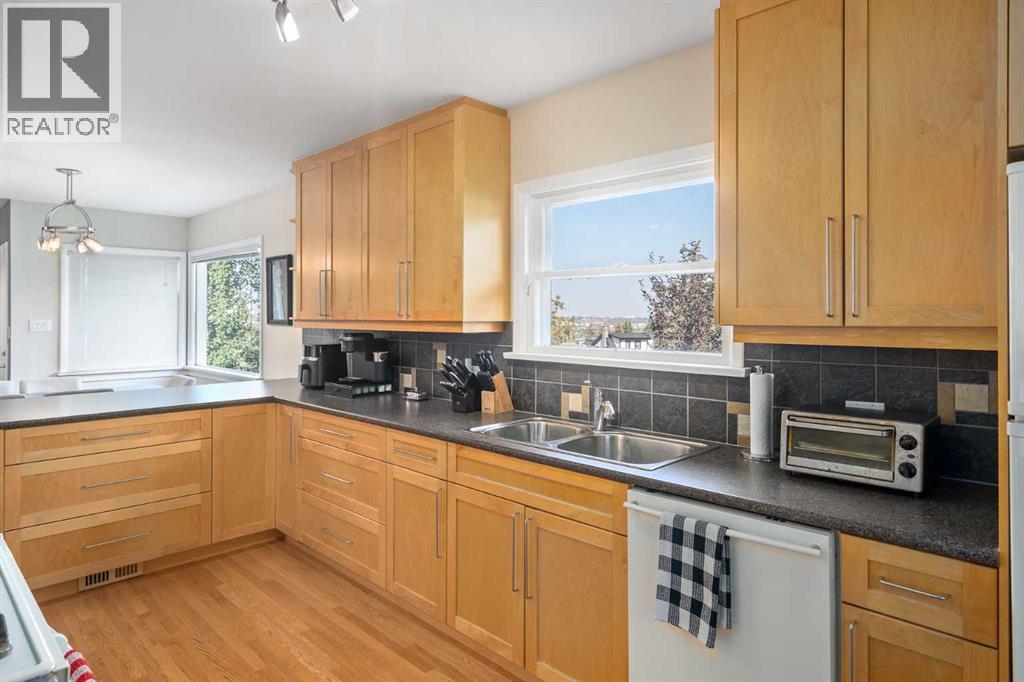 Single Family House Bungalow for Sale in   Street SW Scarboro/Sunalta West Calgary 