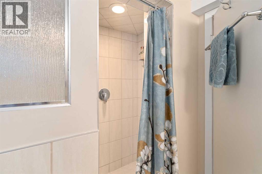 Single Family House Bungalow for Sale in   Street SW Scarboro/Sunalta West Calgary 