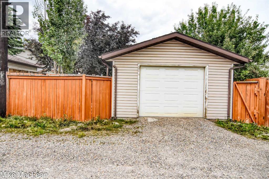 Single Family House Bungalow for Sale in  Whitehill Way NE Whitehorn Calgary 