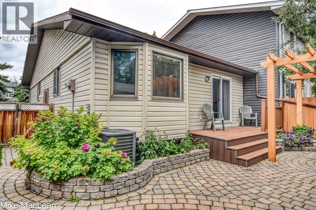 Single Family House Bungalow for Sale in  Whitehill Way NE Whitehorn Calgary 