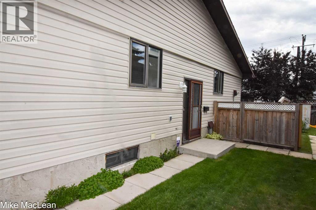 Single Family House Bungalow for Sale in  Whitehill Way NE Whitehorn Calgary 