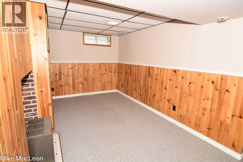 Single Family House Bungalow for Sale in  Whitehill Way NE Whitehorn Calgary 