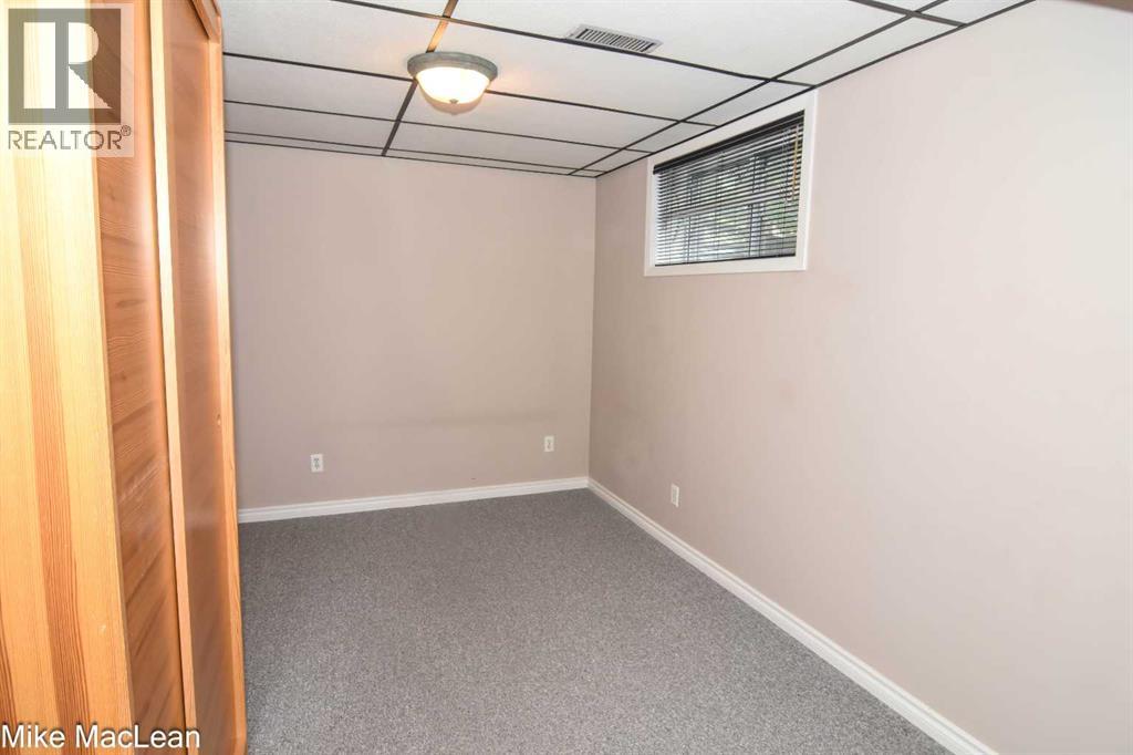 Single Family House Bungalow for Sale in  Whitehill Way NE Whitehorn Calgary 