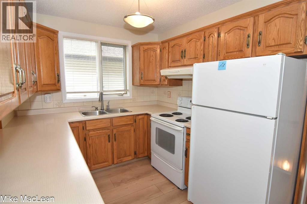 Single Family House Bungalow for Sale in  Whitehill Way NE Whitehorn Calgary 