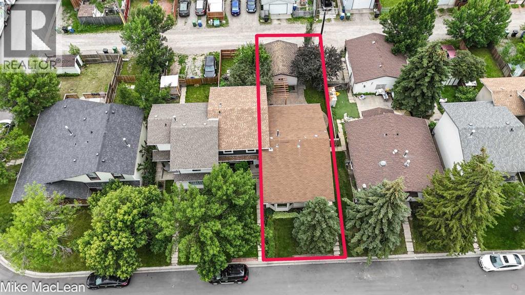 Single Family House Bungalow for Sale in  Whitehill Way NE Whitehorn Calgary 