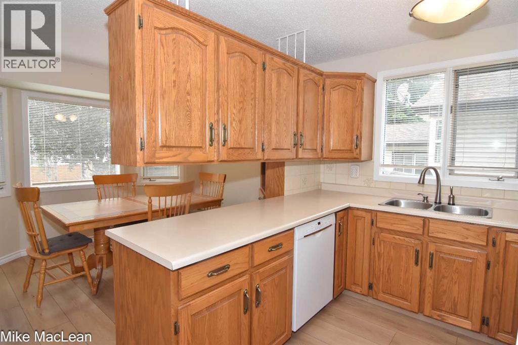 Single Family House Bungalow for Sale in  Whitehill Way NE Whitehorn Calgary 