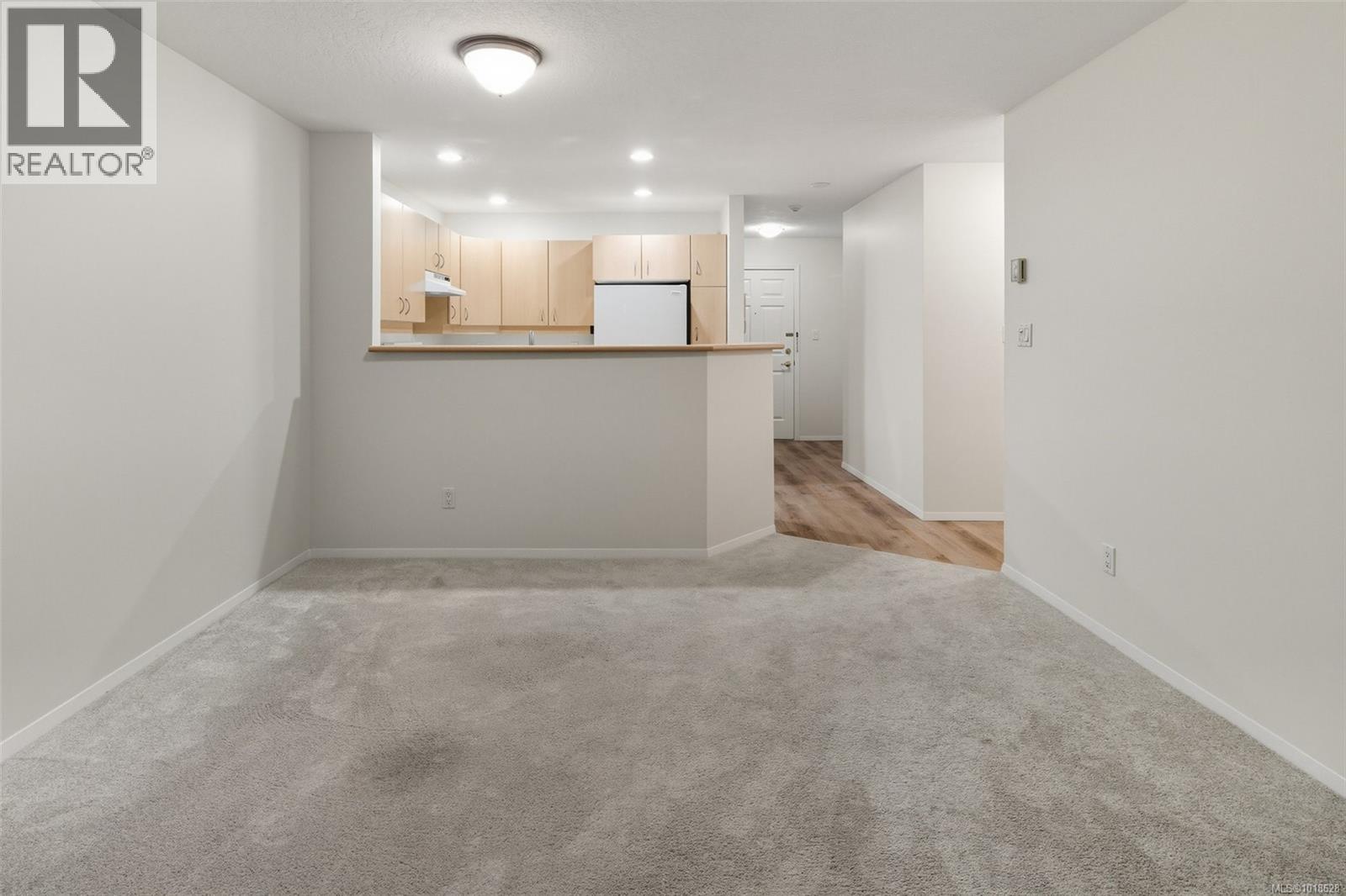 #213 9882 FIFTH ST - 3