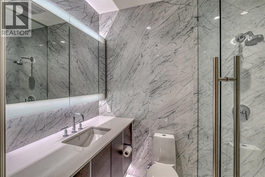 Single Family House High rise for Sale in    Avenue SW Eau Claire Calgary 