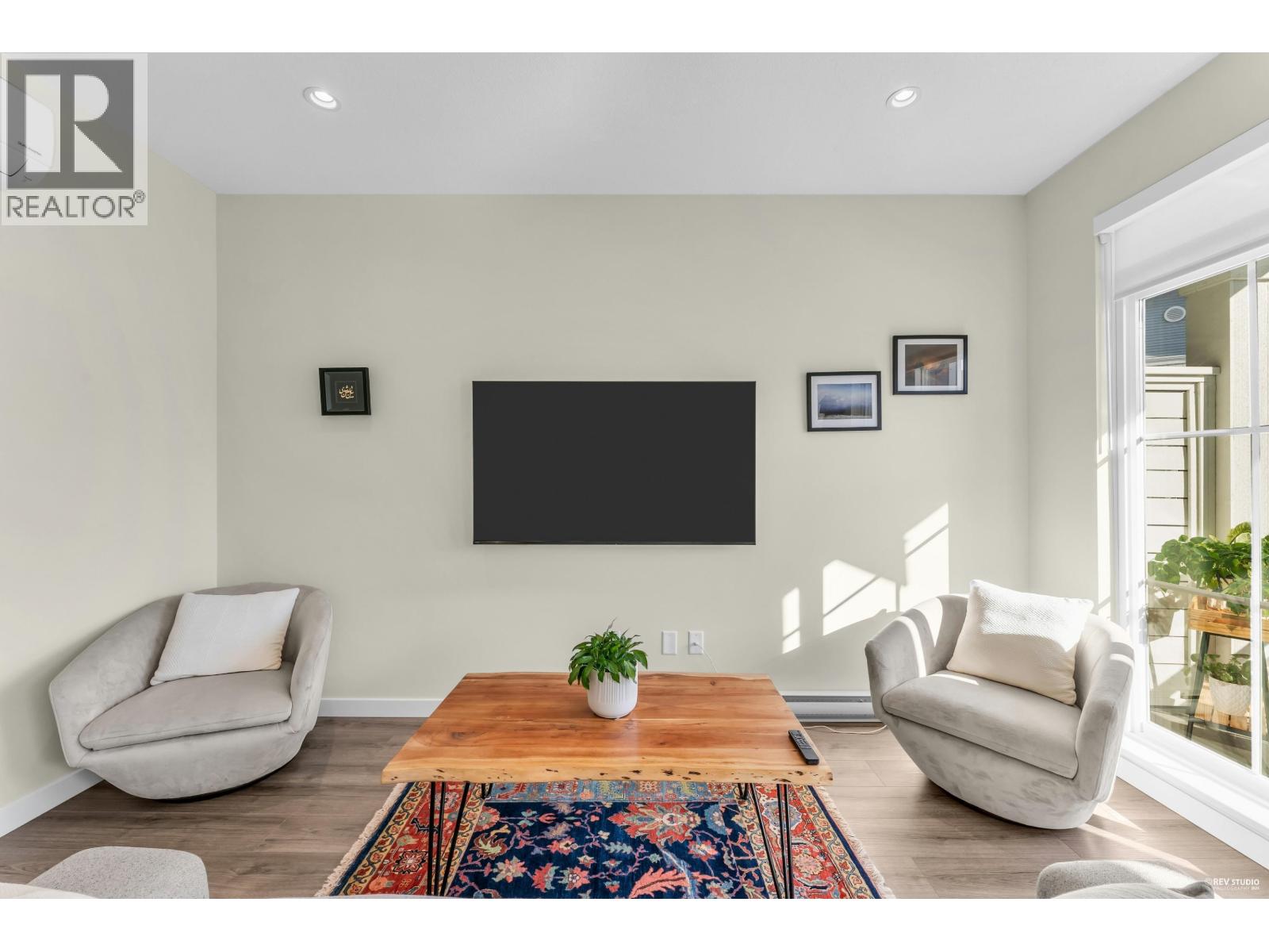 #71-5311 ADMIRAL Way, Delta