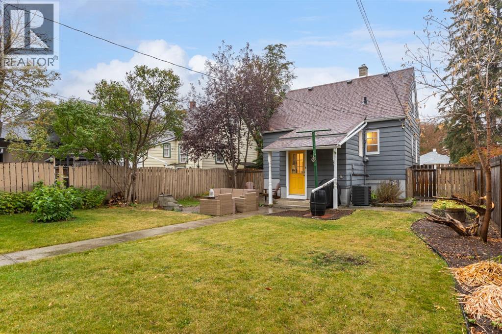 Single Family House for Sale in   Avenue NW Mount Pleasant Calgary 