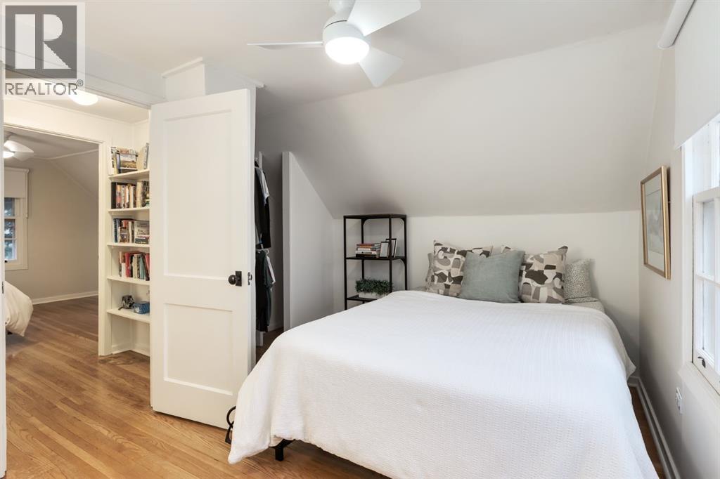 Single Family House for Sale in   Avenue NW Mount Pleasant Calgary 