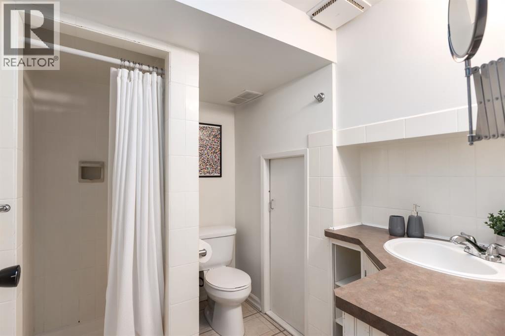 Single Family House for Sale in   Avenue NW Mount Pleasant Calgary 