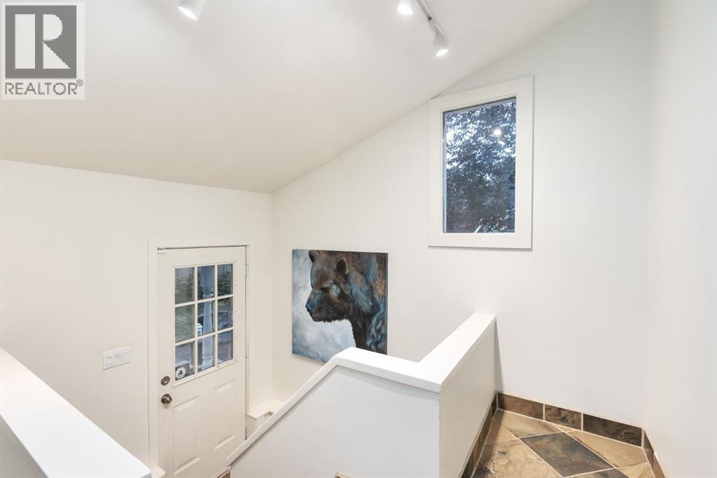 Single Family House for Sale in   Avenue NW Mount Pleasant Calgary 