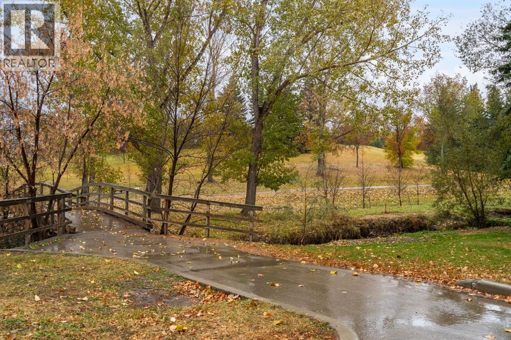 Single Family House for Sale in   Avenue NW Mount Pleasant Calgary 