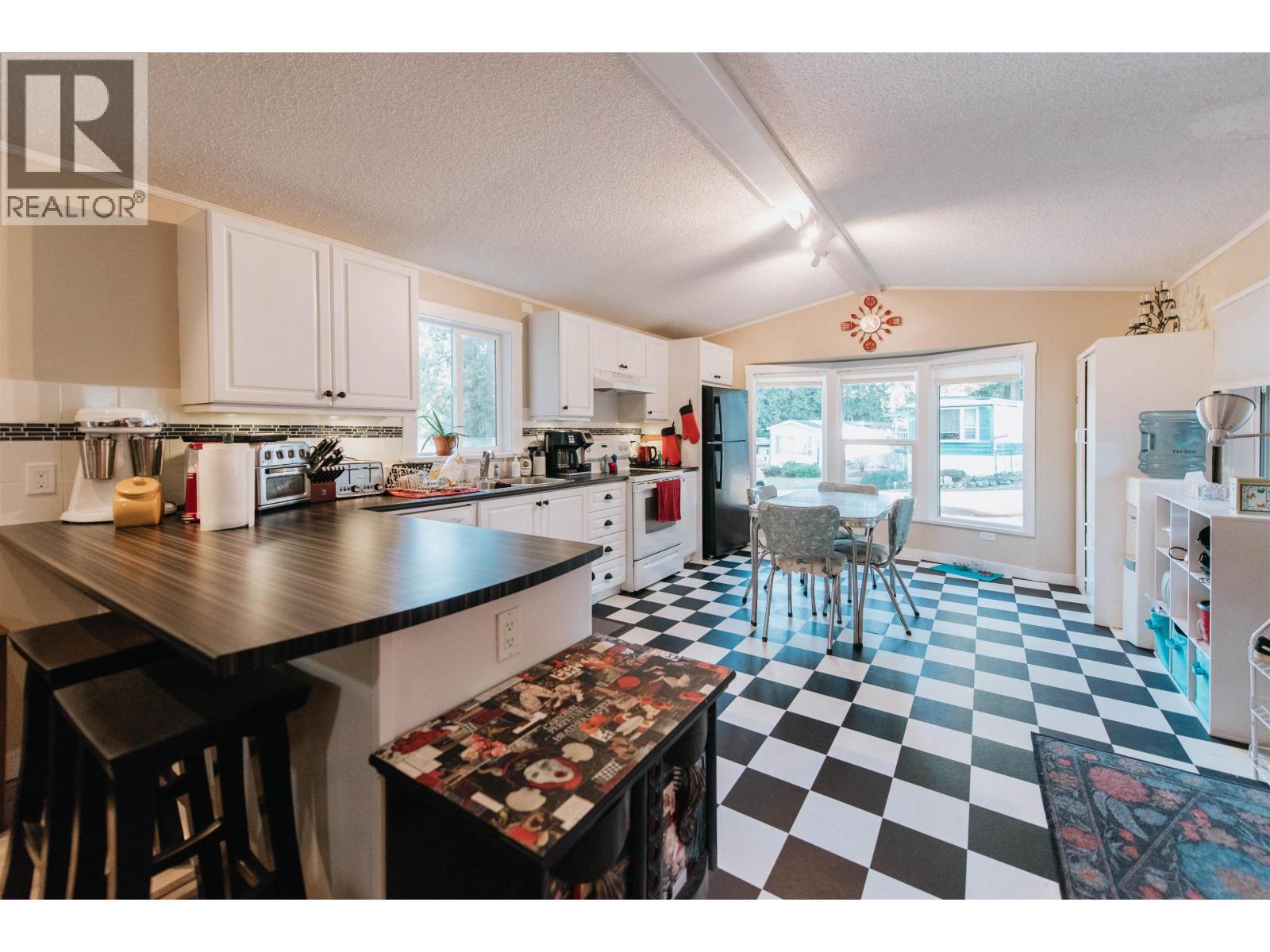 20 1416 NORTH ROAD, Gibsons