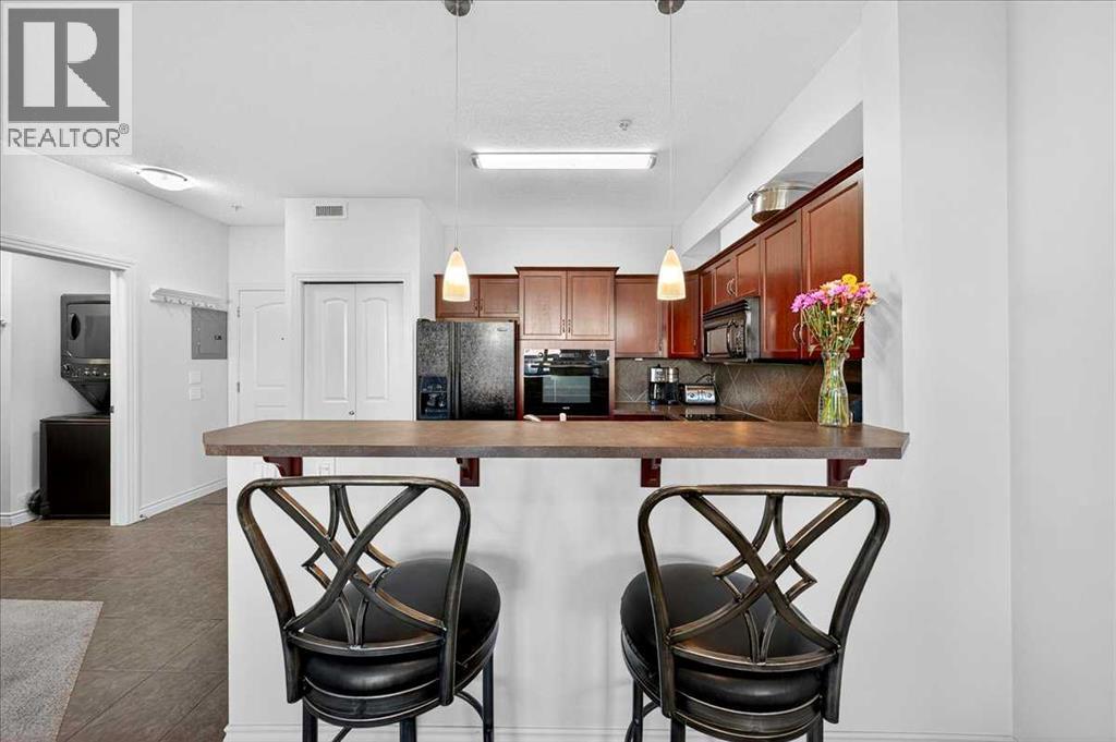 Single Family House for Sale in   Val Gardena View SW Springbank Hill Calgary 