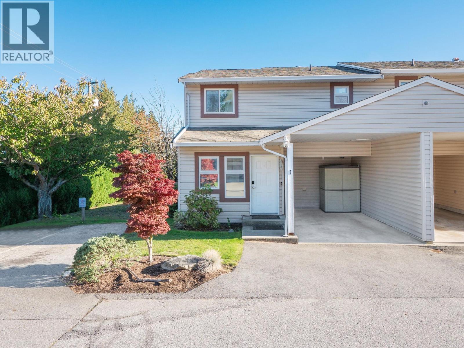 1 765 SCHOOL ROAD, Gibsons