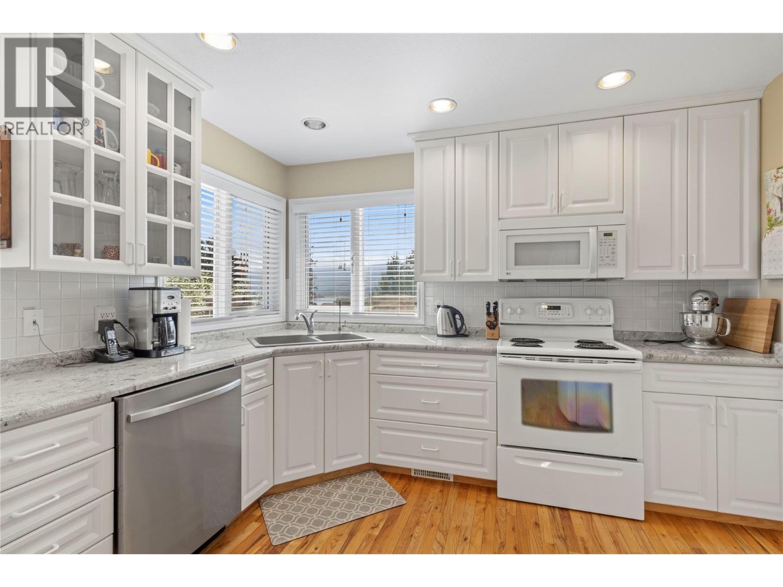 5231 11 Street NE, Salmon Arm