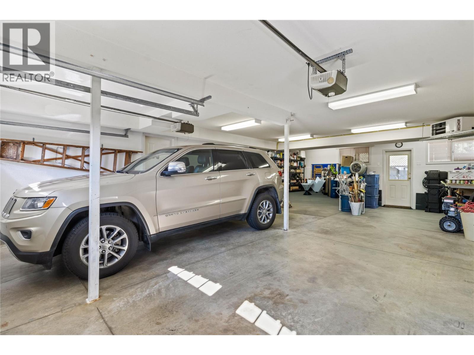 5231 11 Street NE, Salmon Arm