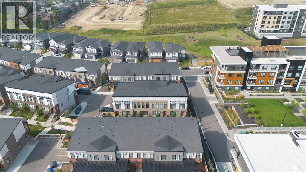 Single Family House for Sale in   Spring Willow Drive SW Springbank Hill Calgary 