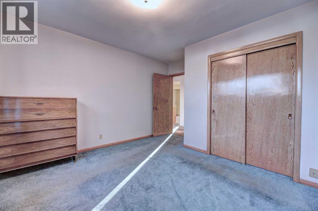 Single Family House Bungalow for Sale in  Rosery Drive NW Rosemont Calgary 