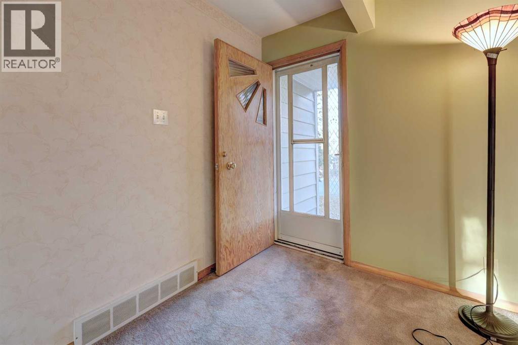 Single Family House Bungalow for Sale in  Rosery Drive NW Rosemont Calgary 