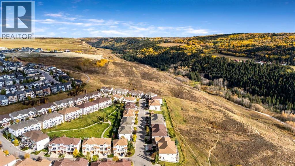 160 Sunset Point, Cochrane