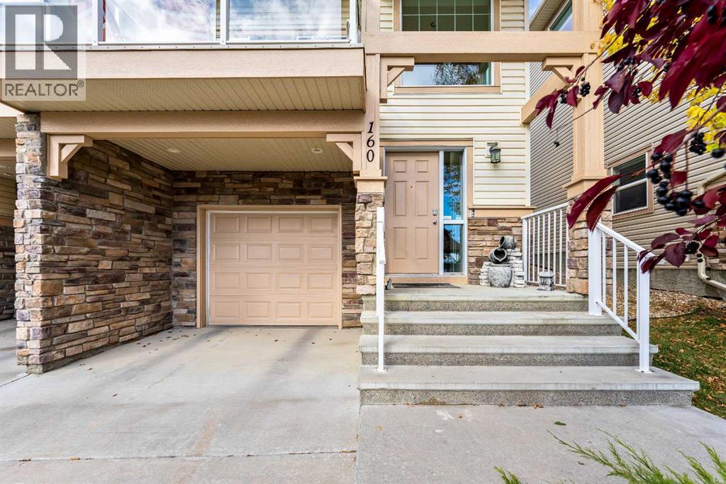 160 Sunset Point, Cochrane