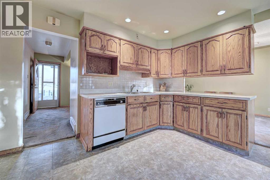 Single Family House Bungalow for Sale in  Rosery Drive NW Rosemont Calgary 